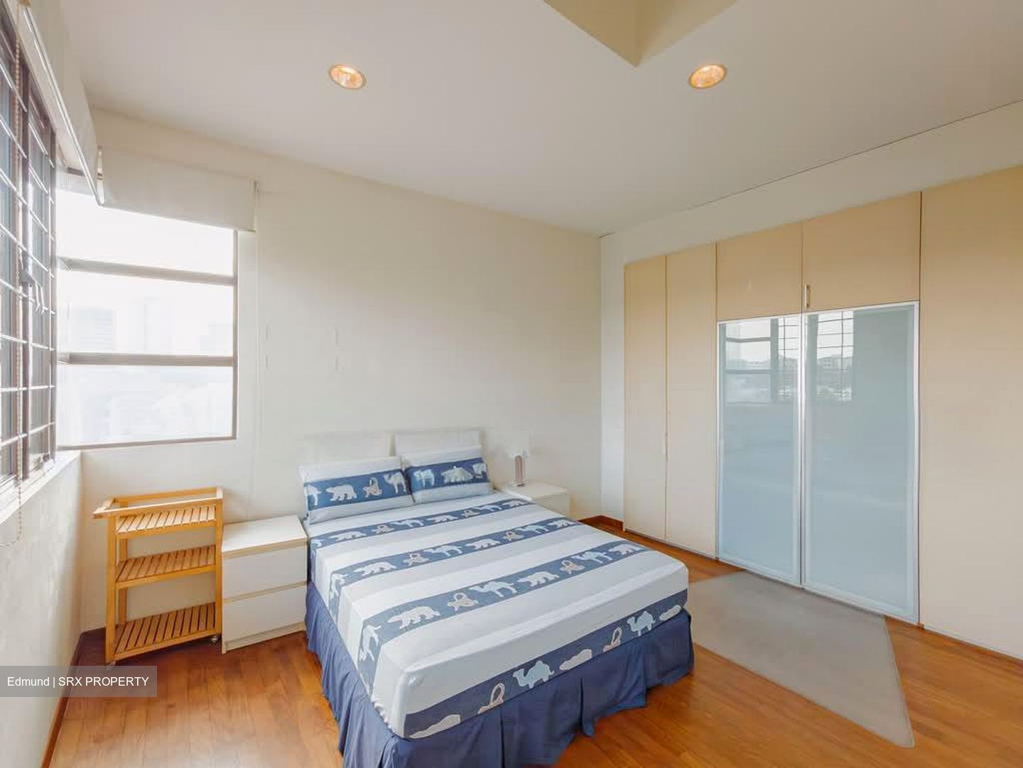 Holland Grove Park (D10), Semi-Detached #597514201